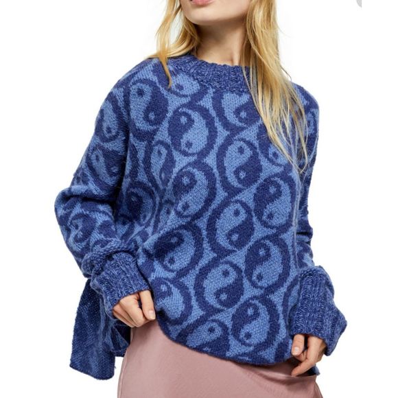 Yin Yang Sweater Blue Oversized 